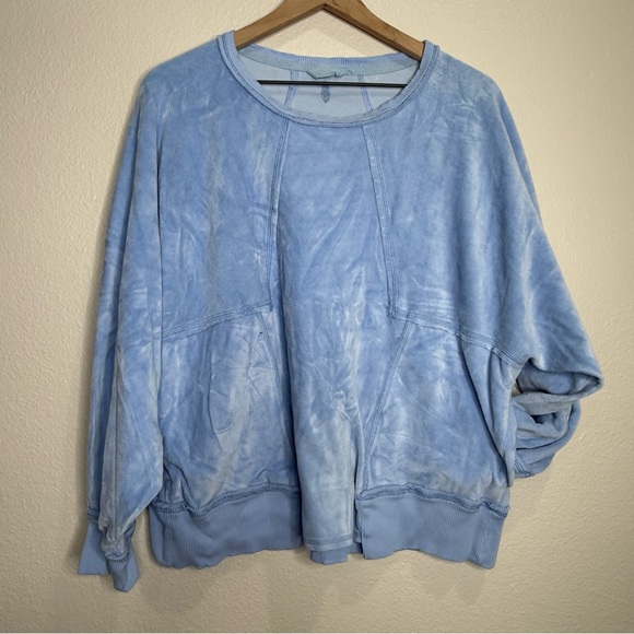 FP Movement Strive on Sweat Pull-Over Sweatshirt in Faded Periwinkle size XS - Picture 4 of 5